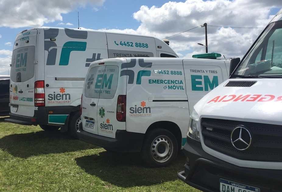 Ambulancia de alta complejidad con equipamiento avanzado para traslados críticos